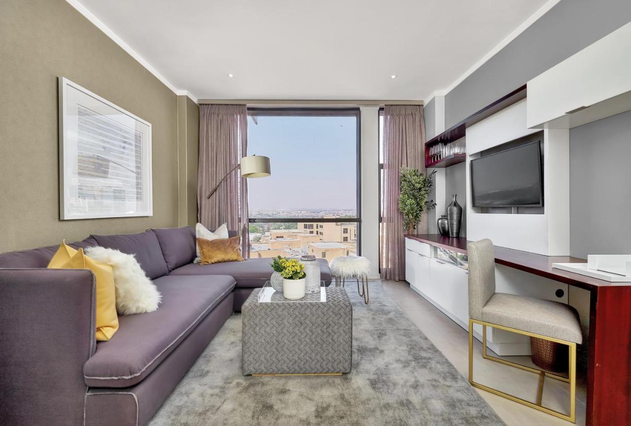 Sandton Apartment 15 West Road South ヨハネスブルグ エクステリア 写真