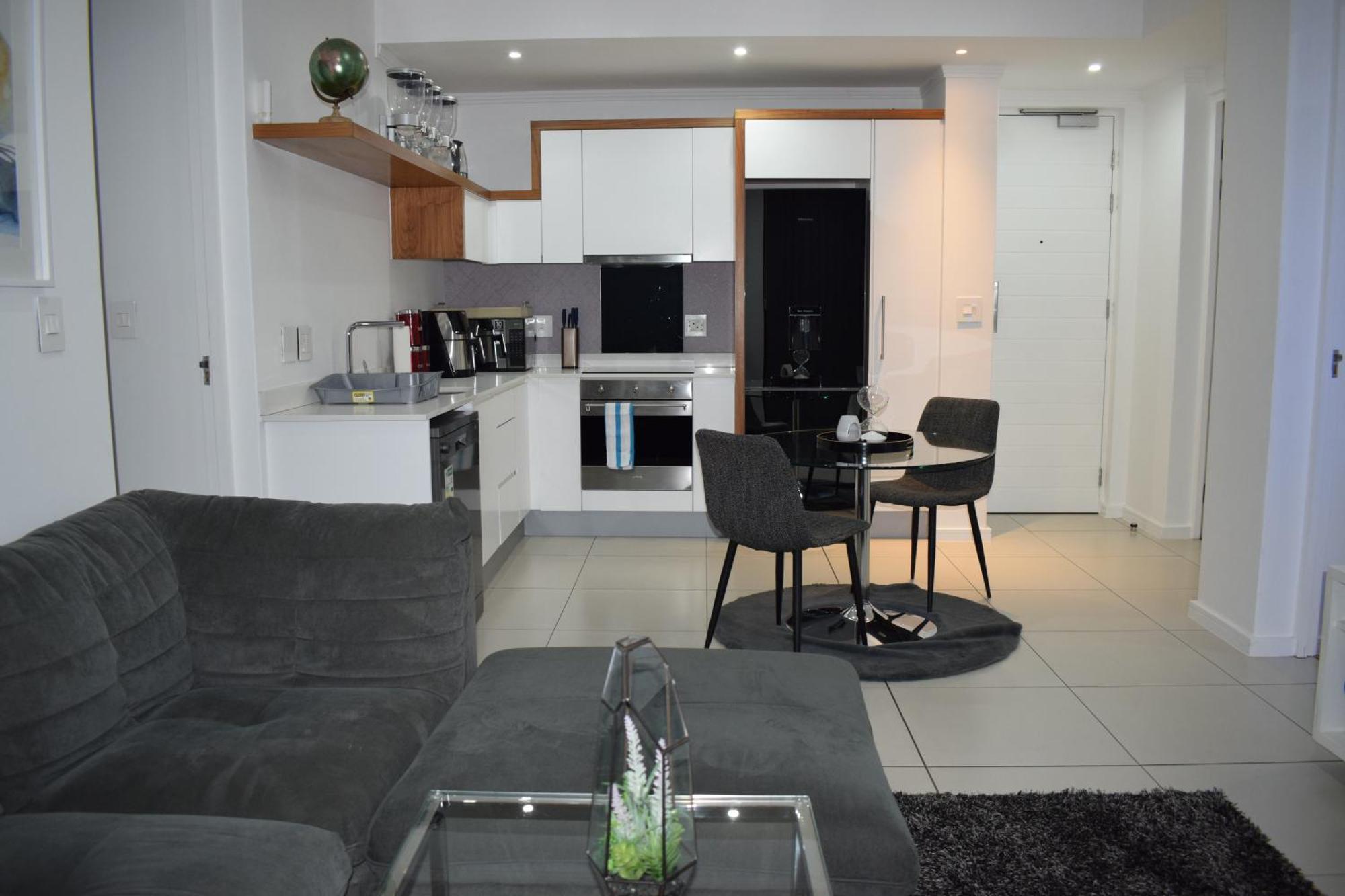 Sandton Apartment 15 West Road South ヨハネスブルグ エクステリア 写真