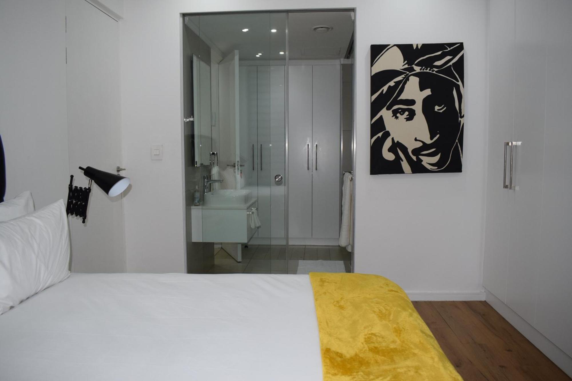 Sandton Apartment 15 West Road South ヨハネスブルグ エクステリア 写真
